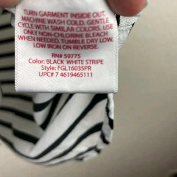 Faded Glory black and white tank striped muscle tank top - Picture 3 of 4